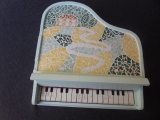 Piano enfant ouvert - Dans ma chambre...