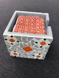 Carré lingettes démaquillantes orange & gris - 30 € - Boîtes