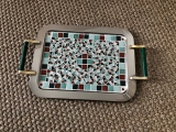 Métal poignées vertes - 65 € - Plateau métal