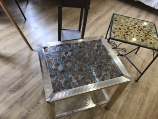 Table Albertini bleu violet - 275 € - Tables & tables de nuit